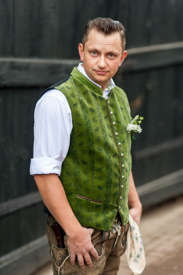 Bräutigam in Tracht
