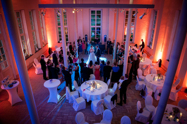 Hochzeitstanz am Abend